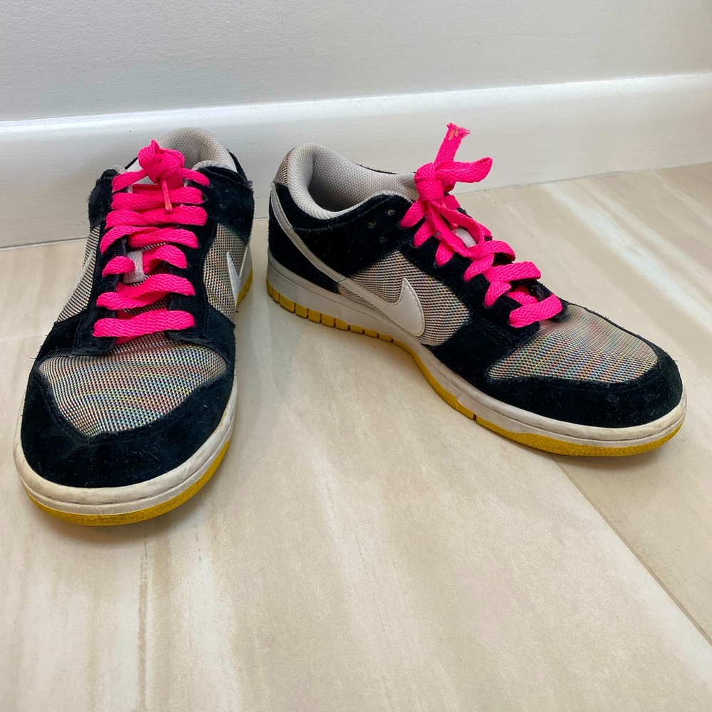 Nike customized sneakers.. pop of color!